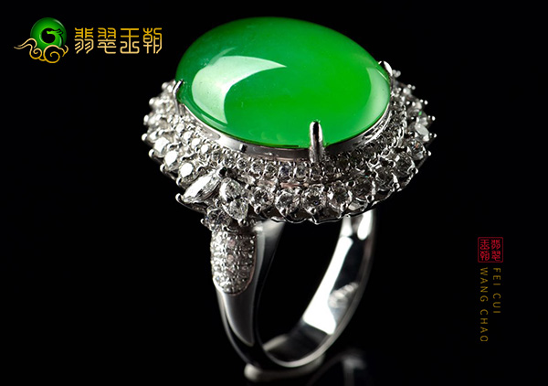糯冰种浓绿翡翠戒面镶嵌戒指的5中常见形状